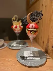 夜パフェ専門店 Parfaiteria beL 新宿三丁目（パフェテリアベル）