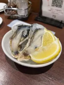 シーフードスタンド パチョレック ハナタレ 野毛店（SEAFOOD STAND PACIOREK HANATARE）