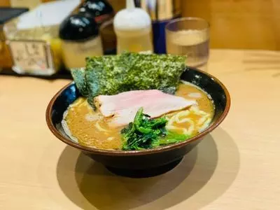 皇綱家（きづなや）