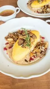スリー リトル エッグス 町田東急ツインズ店（3 Little Eggs）