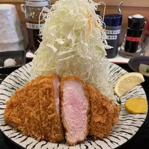 嬉嬉豚とんかつ 君に揚げる 1枚目