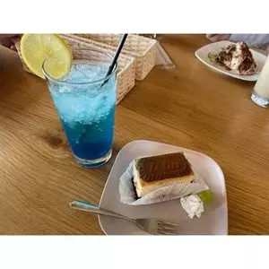 シラナミカフェ