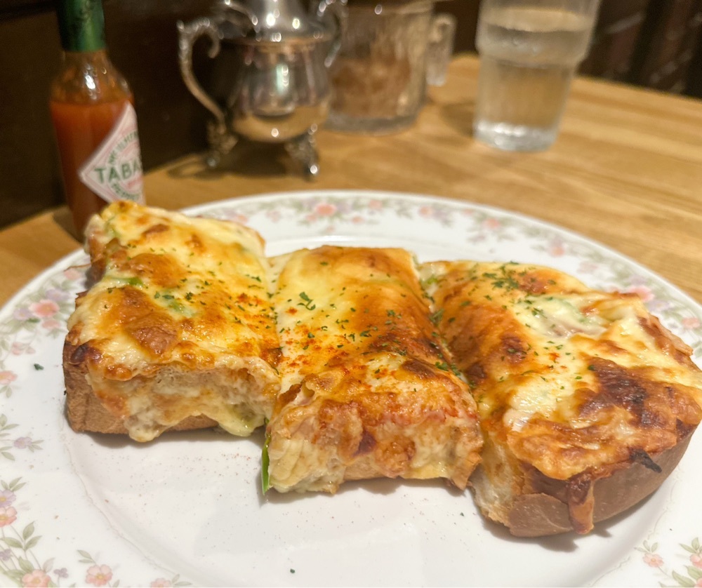 珈琲館 紅鹿舎（コーヒーカンベニシカ）