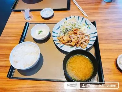 やよい軒鹿嶋谷原店