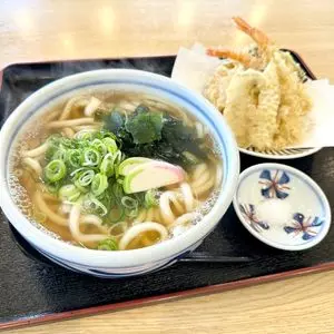 うどん楽洛（ラクラク）