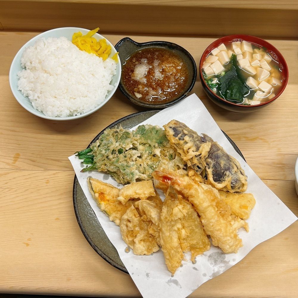 ヤジメシ　ボリューム満点東京グルメさんが投稿したいもやに関する口コミの画像