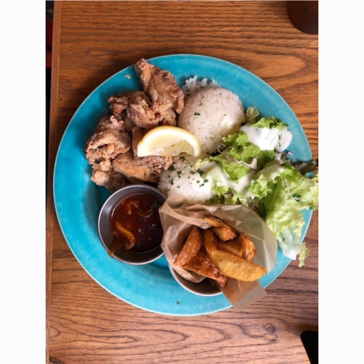 #01Cafe #町田 #Cafe #lunch #ランチ #鶏 #ぽてと #シーザーサラダ #ライス #ごはん