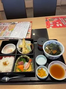 和食さと 交野星田店