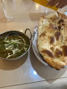 ラジェスタリー