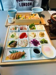 やまや総本店 白金小径