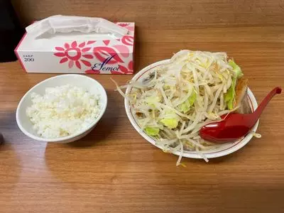 ラーメン大豚