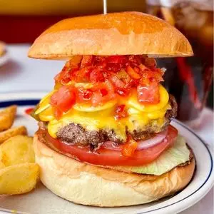 BURGERLION UTSUBO A GOGO（バーガリオン ウツボアゴーゴー）