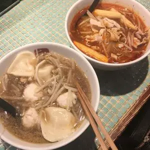 七宝 麻辣湯 渋谷店（チーパオ マーラータン）