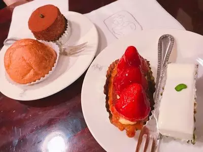 西洋菓子 しろたえ（SIROTAE）