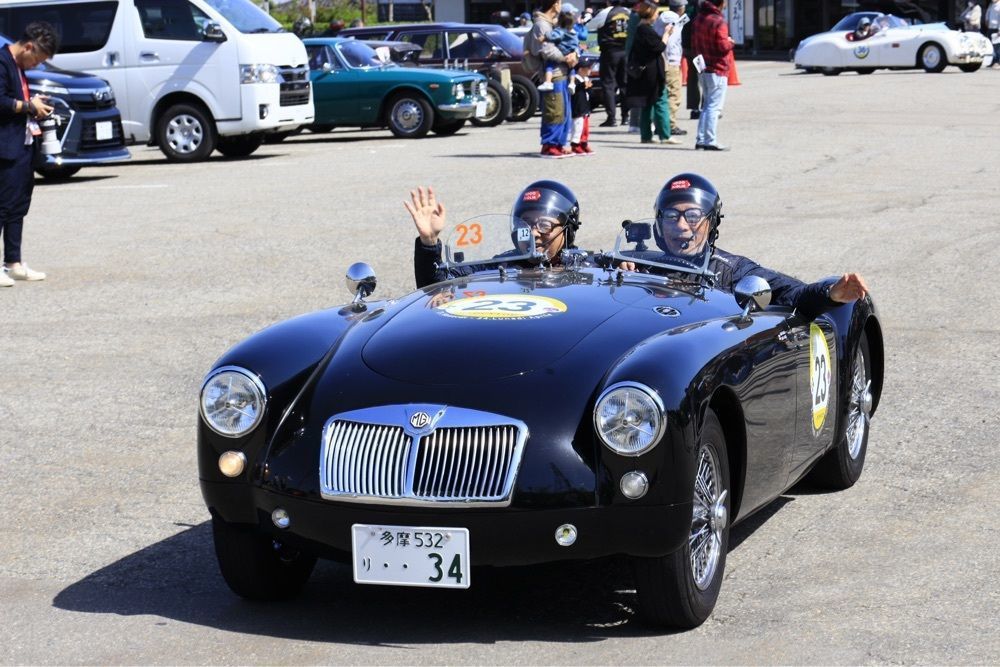 taka_wildflowerさんが投稿したいなみ木彫りの里創遊館に関する口コミの画像