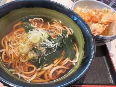 万葉そば つつじヶ丘店