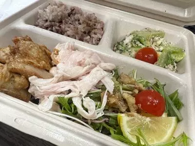 チキンワークス白金 西新宿店（CHICKEN WORKS SHIROKANE）