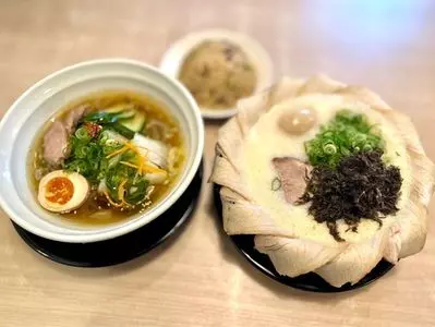 麺道 しゅはり 六甲道本店