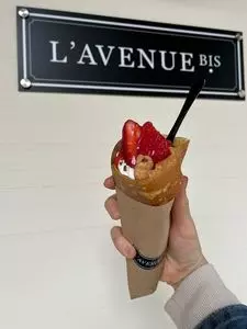 L'AVENUE BiS（ラヴニュービス）