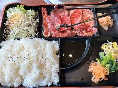 焼肉レストラン徳寿 本店（ヤキニクレストラントクジュ）