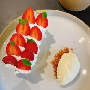 FRUiT 阪神梅田店（フルーツ）