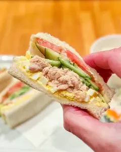 ビクトリー