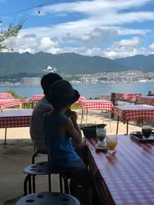 平松茶屋