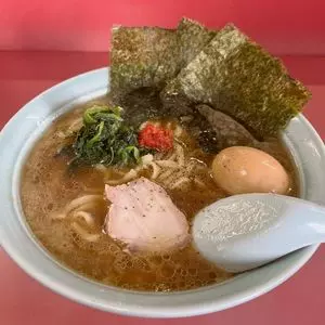 家系ラーメン 沼津家（ぬまづや）