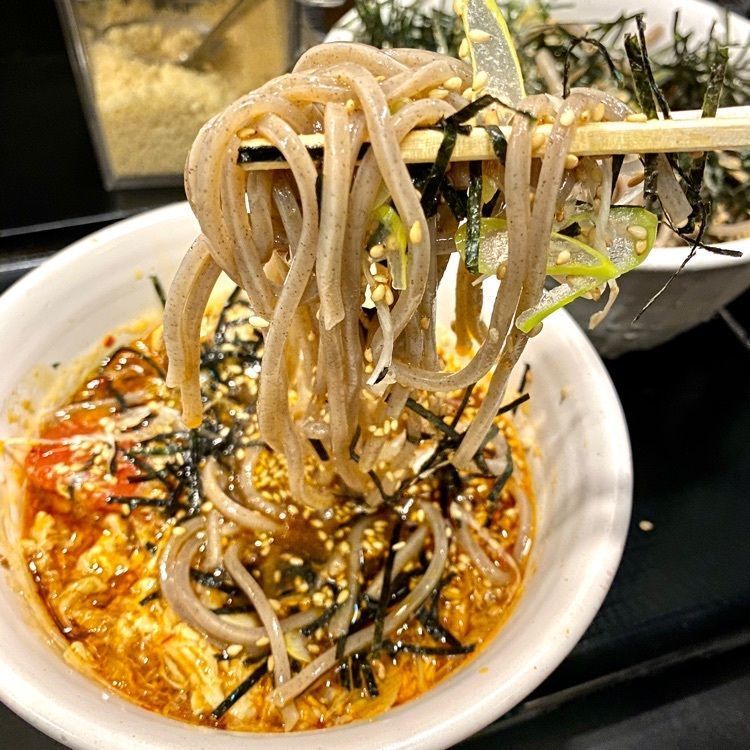 Satoshi.Nさんが投稿したなぜ蕎麦にラー油を入れるのか。 神田小川町店に関する口コミの画像
