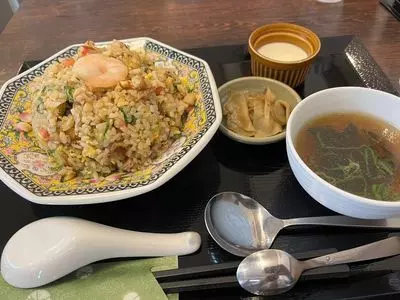 街中華むらやま