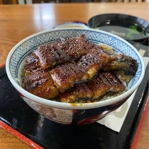 なまずや 松降分店