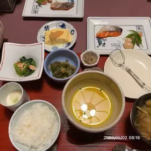 今宵 天空に遊ぶ しょうげつ