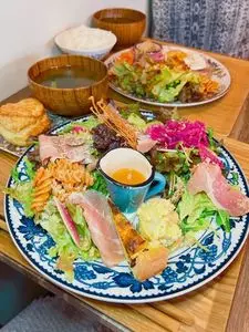 Cozy cafe kyoto（コジ カフェ キョウト）