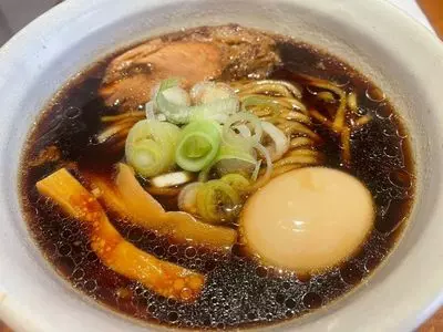 人類みな麺類 東京本店