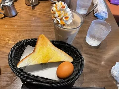 支留比亜珈琲店 岩塚店
