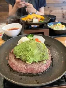 とろけるハンバーグ福よし 中山駅前店