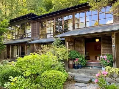 金谷ホテルベーカリー カテッジイン店