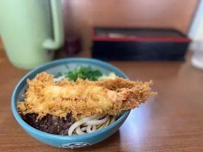 いしはるうどん