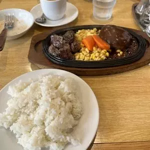 ステーキカマル
