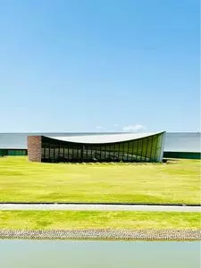 群馬県立館林美術館