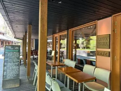 ベーカリー&レストラン 沢村 軽井沢ハルニレテラス（SAWAMURA）