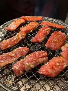 我や我や　しちりんダイニング（我や。我や　しちりんDINING）