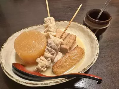 地酒と地鶏 酒肴日和 かしわや（【旧店名】伍味酉 かしわや）