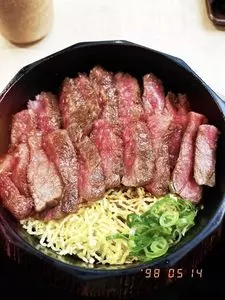 肉まぶし専門店 稀（MARE）