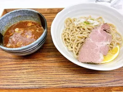 忍八（にんぱち）