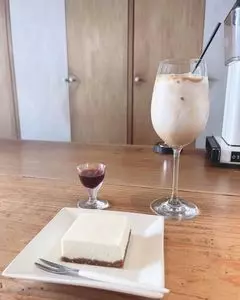 リバース（REVERSE）