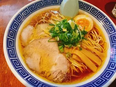 びーとん中華そば