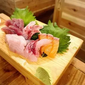 海鮮屋台おくまん 茶屋町店