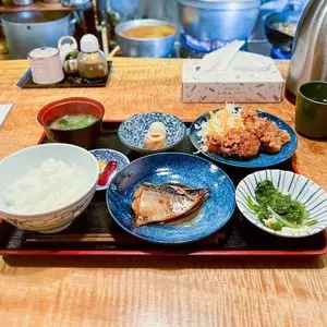 隠れた家の和食 季節の音 心
