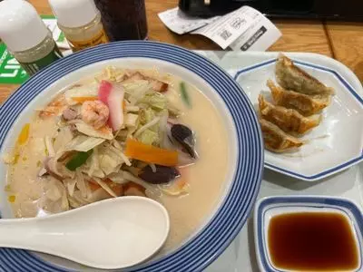 リンガーハット ノースポートモール港北ニュータウン店